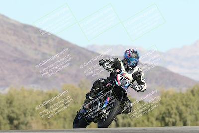 media/Dec-04-2025-Racers Edge (Thu) [[5ebc9f124d]]/3-B Group/4-Session 2 (Turn 9 Entry)/